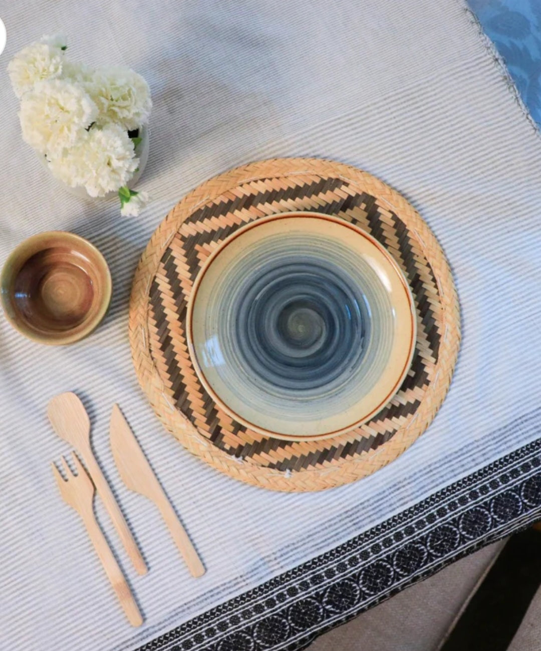 Round Bamboo table placement set of 4. Red & Black cheque colored