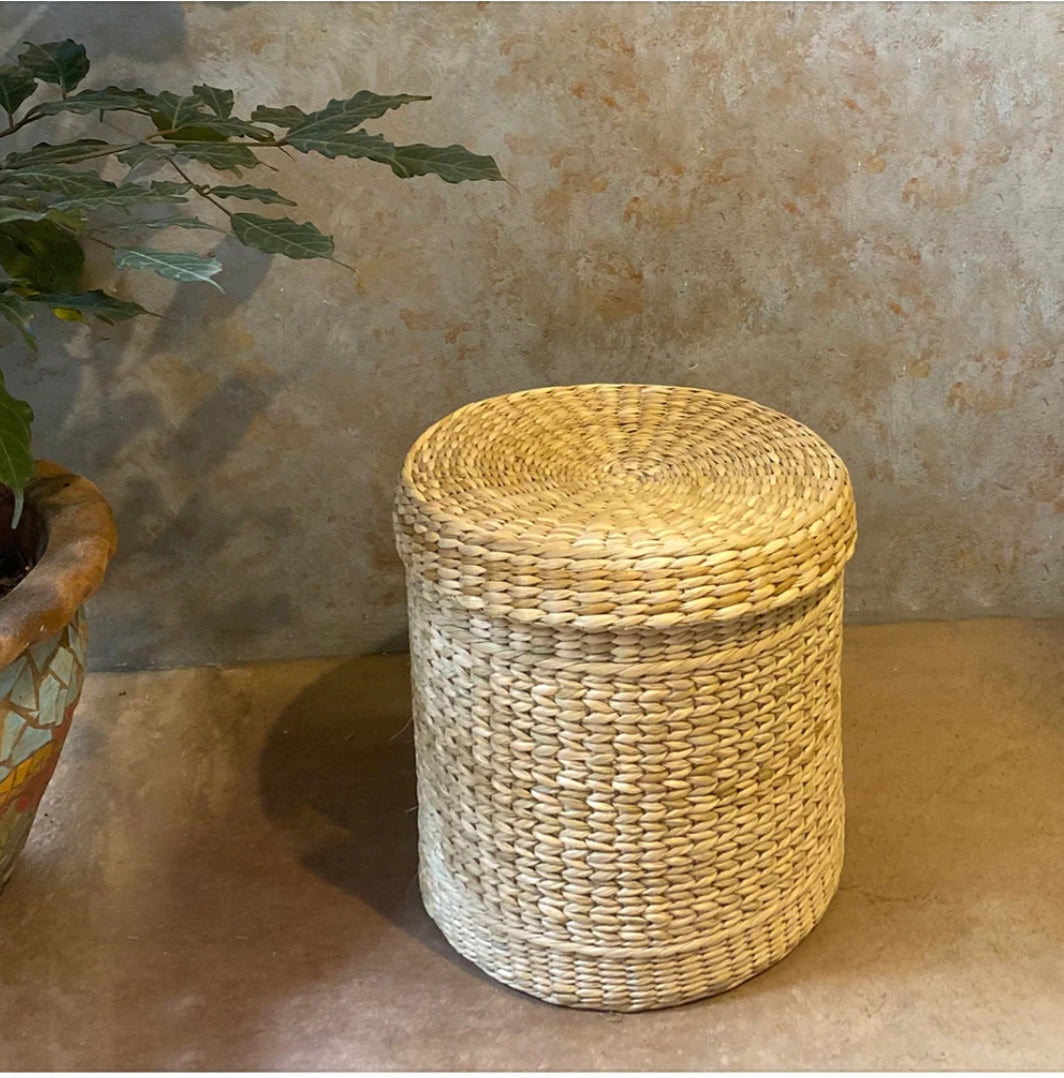 Basket with lid-Sea Grass & kaona Grass