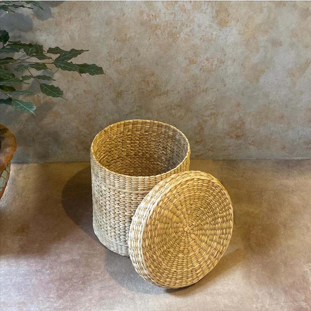 Basket with lid-Sea Grass & kaona Grass